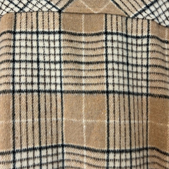 New without tags! Flannel shirt/shaket!! - Picture 4 of 4